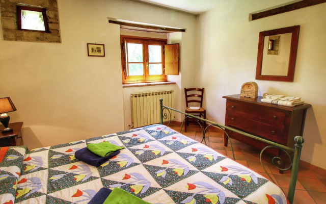 Lavish Farmhouse in Ortignano Italy with Swimming Pool