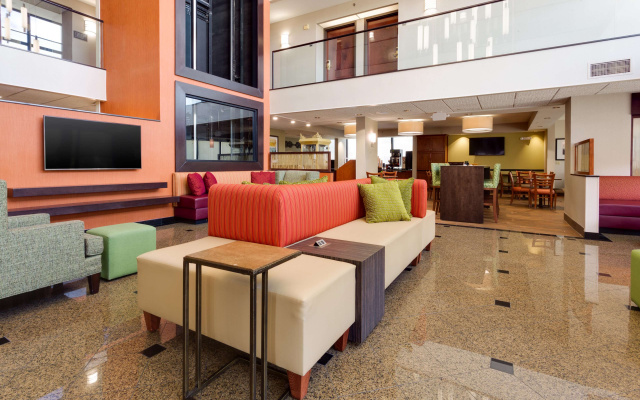 Drury Inn & Suites Denver Tech Center