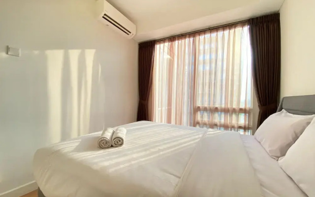 Comfy 1Br Deluxe Apartment At Landmark Residence Bandung
