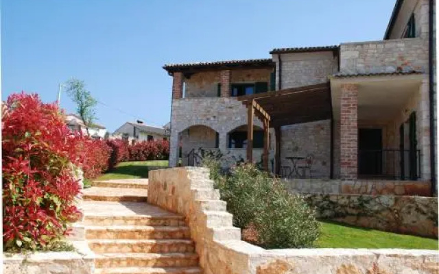 Villas Orbani by Istarski Dvori