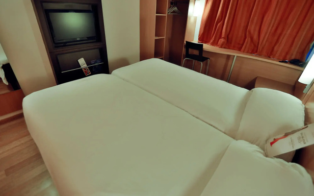ibis Meknes Hotel