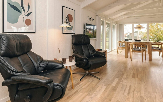 6 Person Holiday Home in Hals