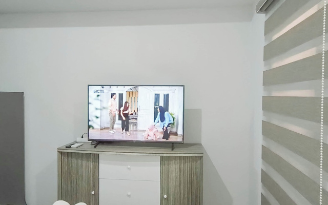Basic Studio At Apartment Delft Ciputra Makassar