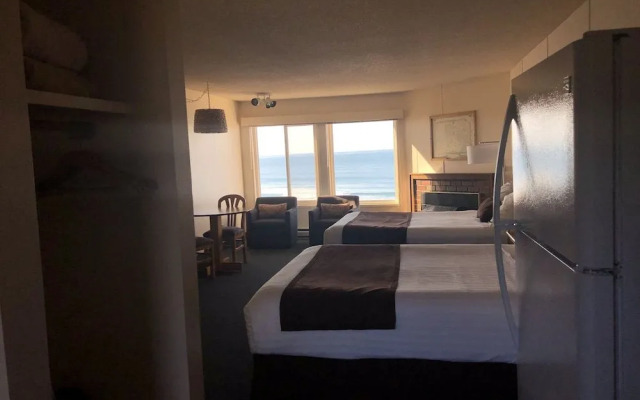 Ester Lee Oceanview Inn