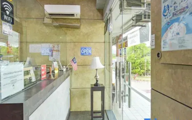 Hotel O near Monas formerly Cideng Timur Residence