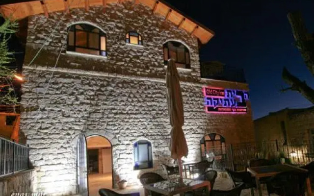 hotelImage