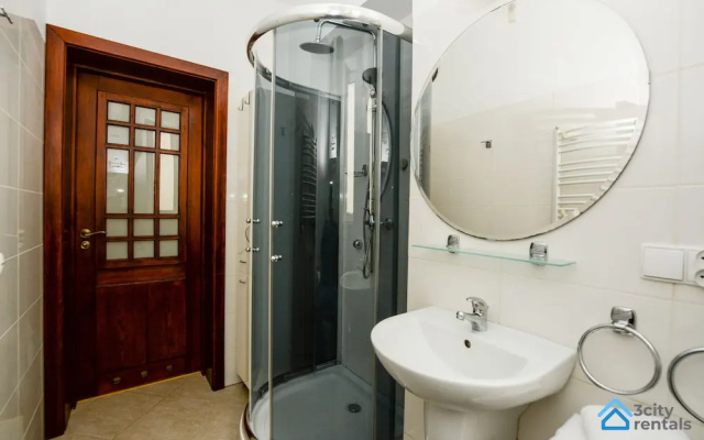 Sopot Central Apartment with parking