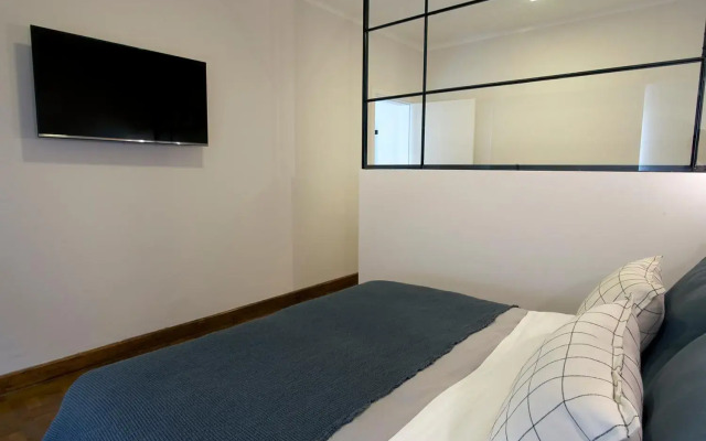 Mitre Suite