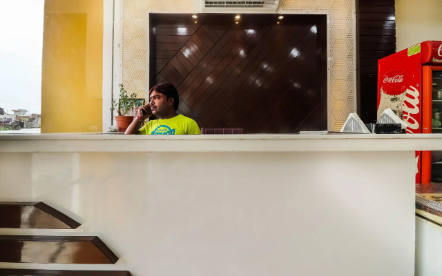 Oyo 72094 Hotel Lulu