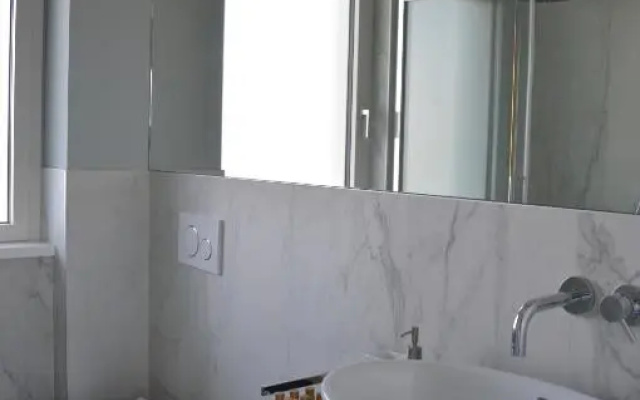 Julia Luxury Suite