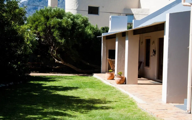 Hilton House