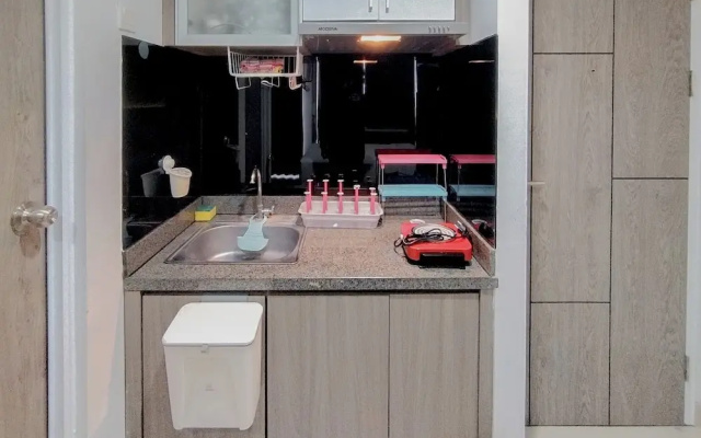 Simply Design Studio At Taman Melati Surabaya Apartment