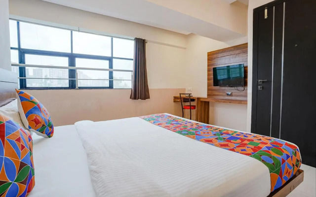 Fabhotel Paradise Inn