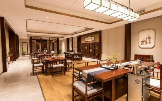 Bairun Oriental Hotel