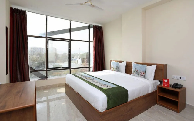 OYO 10176 Hotel Bluebell