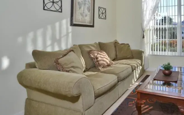 4BR Villa - 766DDR