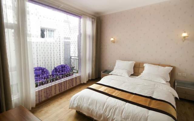 Fairy Sister Boutique Inn