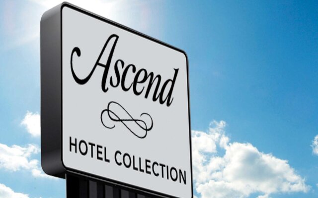 V8 Hotel Koln @MOTORWORLD, an Ascend Hotel Collection Member 0