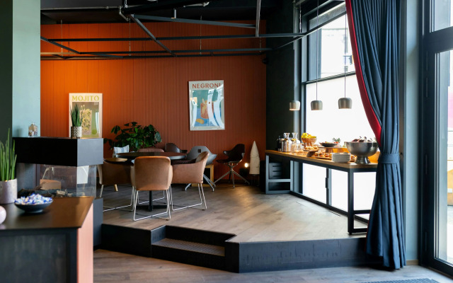 Moxy Brussels City Center