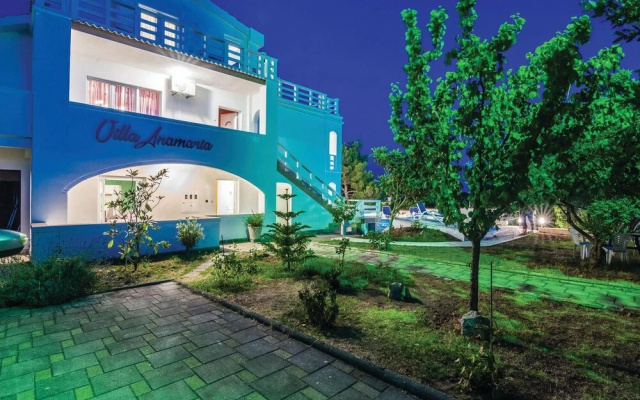 Amazing Home in Zadar With 7 Bedrooms, Wifi and Outdoor Swimming Pool