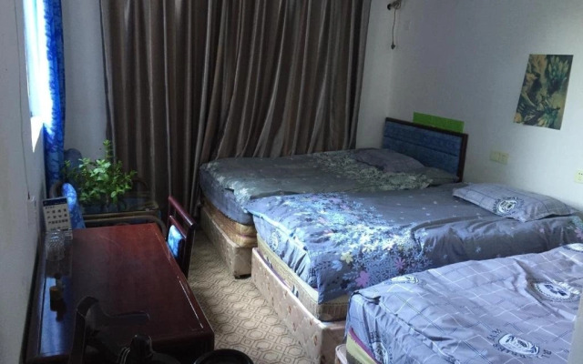 Wuyishan Gufeng Luke Youth Hostel