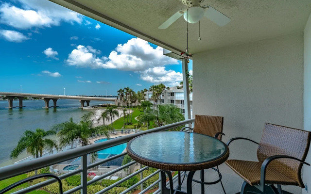 Bahia Vista