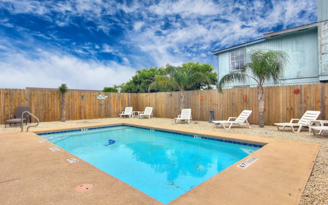 Sandy Bottoms 408 by RedAwning