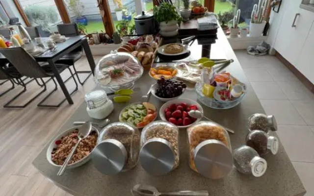 James Clow Bed & Breakfast