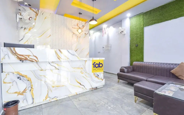 Fabhotel Madhav