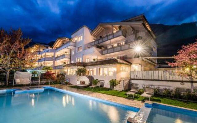 Отель Residence Hirzer Лагундо вид на фасад