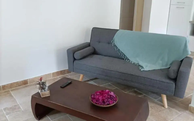 Maison provençale - 2 chambres - 2,5km de la plage
