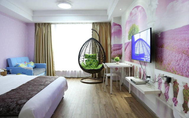 Yicheng Hotel East Railway Station