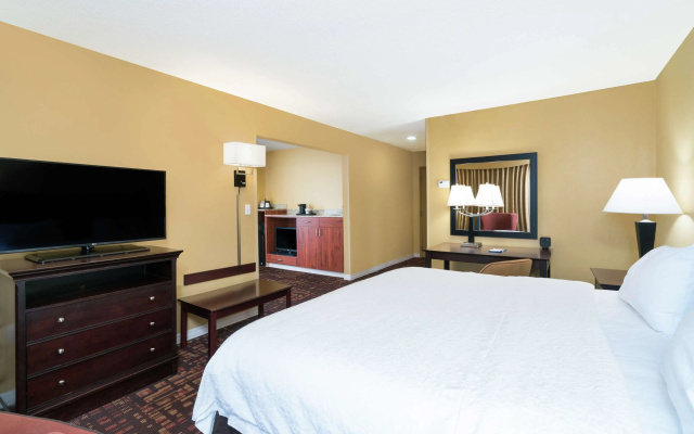 Hampton Inn Corydon