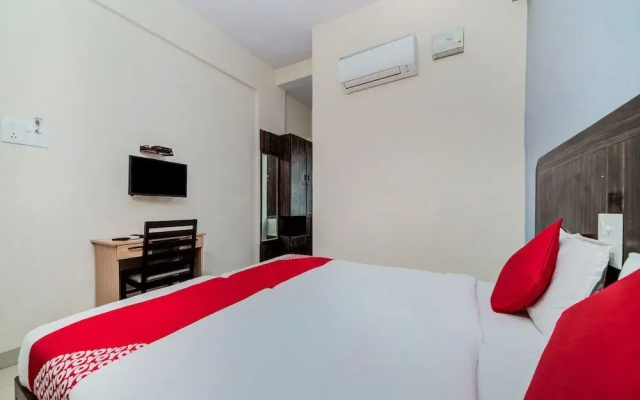 Hotel Regal By OYO Rooms