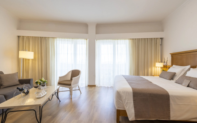 Kydon, The Heart City Hotel