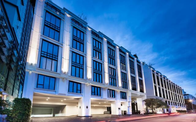 Mövenpick Hotel Sukhumvit 15 Bangkok вид на фасад