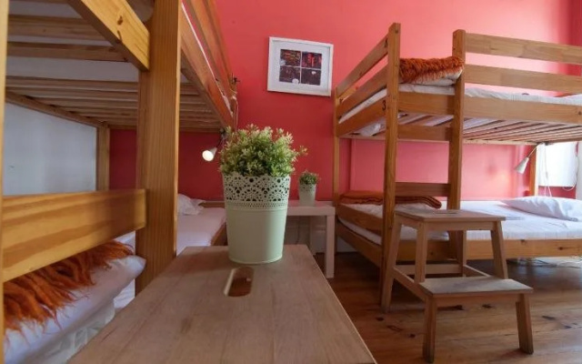 Magnólia Porto Hostel & Suites