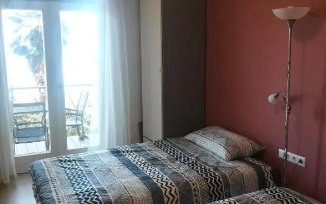 Studio apartman Arni