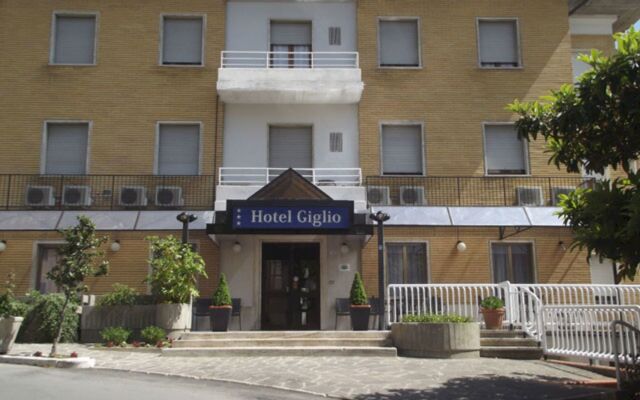 Отель Albergo Giglio Кьянчиано Терме вид на фасад