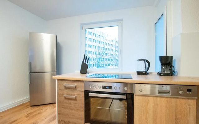 Tolstov-Hotels Large Apartment