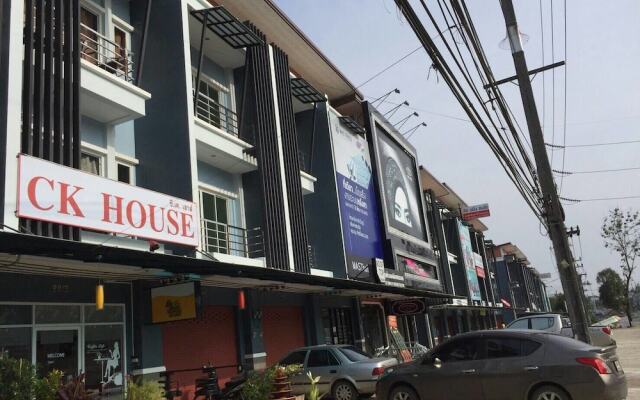 Отель CK HOUSE Krabi вид на фасад