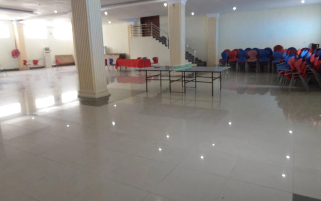 Golden Tulip Lagos Airport Hotel