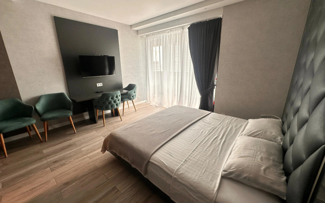 Guest rooms · Batumi — photo 25