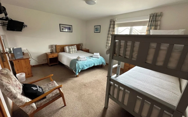 Royal Oak Guest House