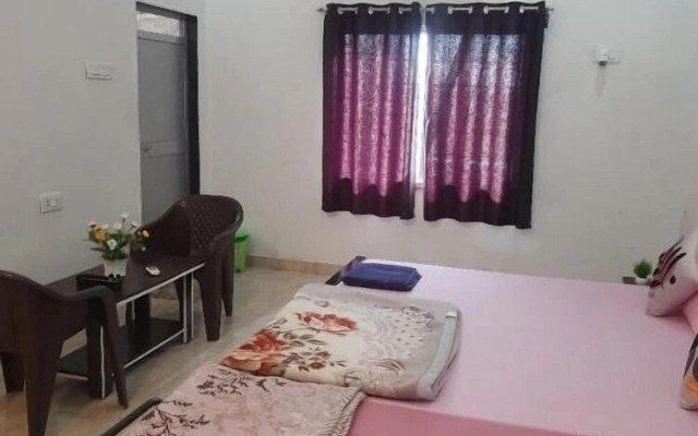 Hotel Anuj Palace l Near Ram Mandir