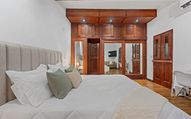 Otium Rentals Penthouse w 2 Terraces