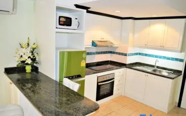 Jomtien beach condominium A2 with stylish European style kitchen