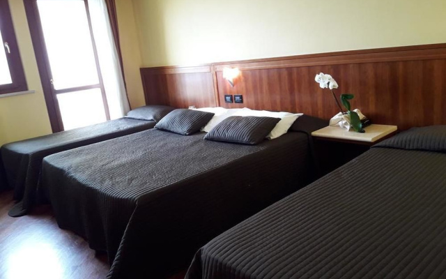 Hotel Miralago