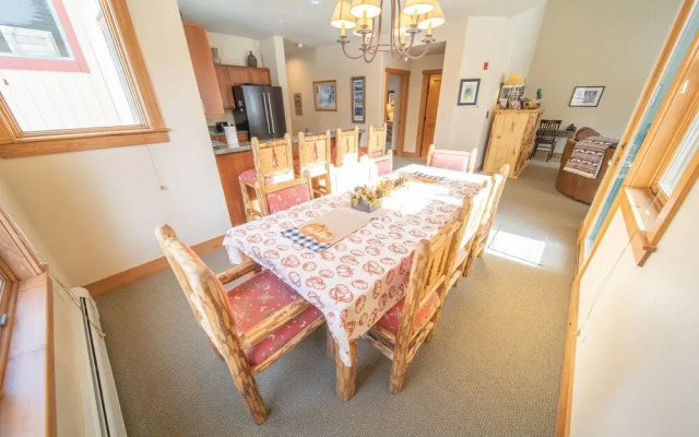 Red Hawk Townhomes 2342