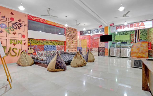 OYO 84461 Shaani Guest House